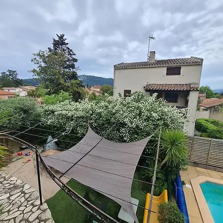Le 62 Apartment *